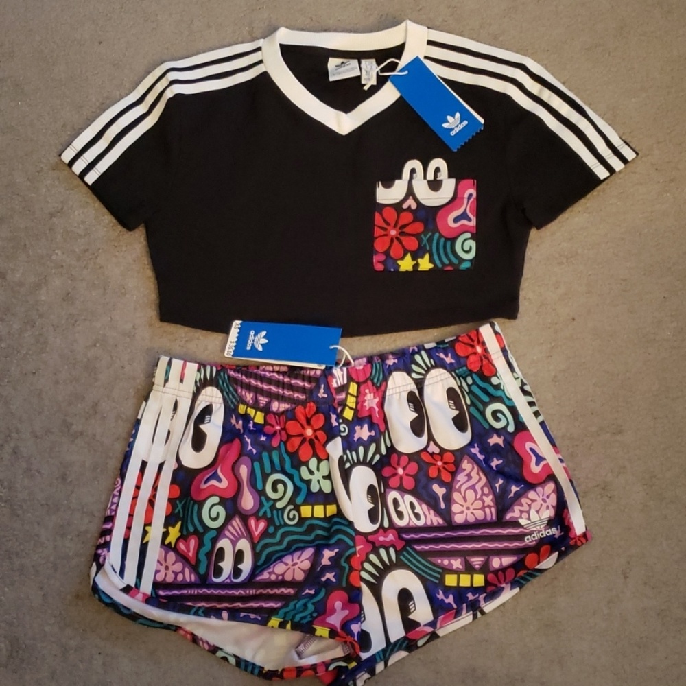 Adidas Doodlebombing Crop Top & Shorts SET